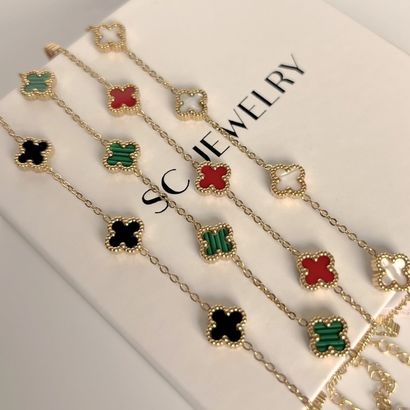 🎄 HOLIDAY PICK 🎄 Last 3 🔥 Black Clover Bracelet Double Sided Petite Clover - Picture 4 of 10